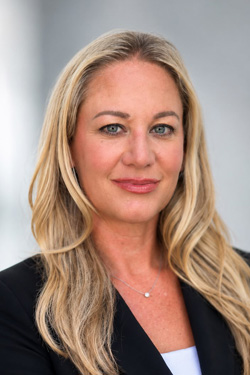 pcc-headshot-holly-pinder